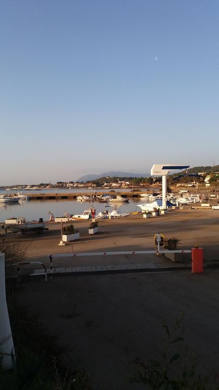 Villa Pula Mare מראה חיצוני תמונה
