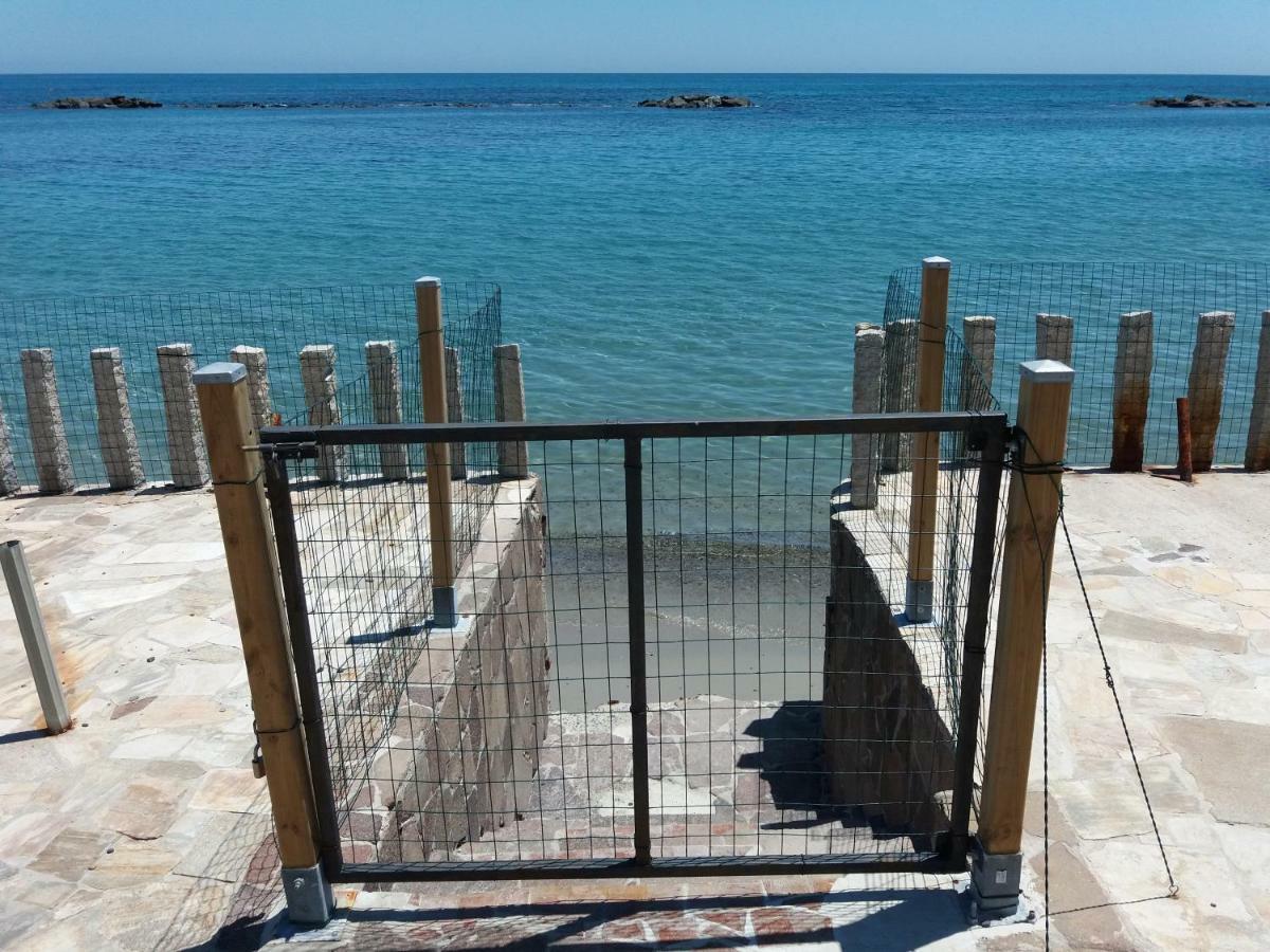 Villa Pula Mare מראה חיצוני תמונה